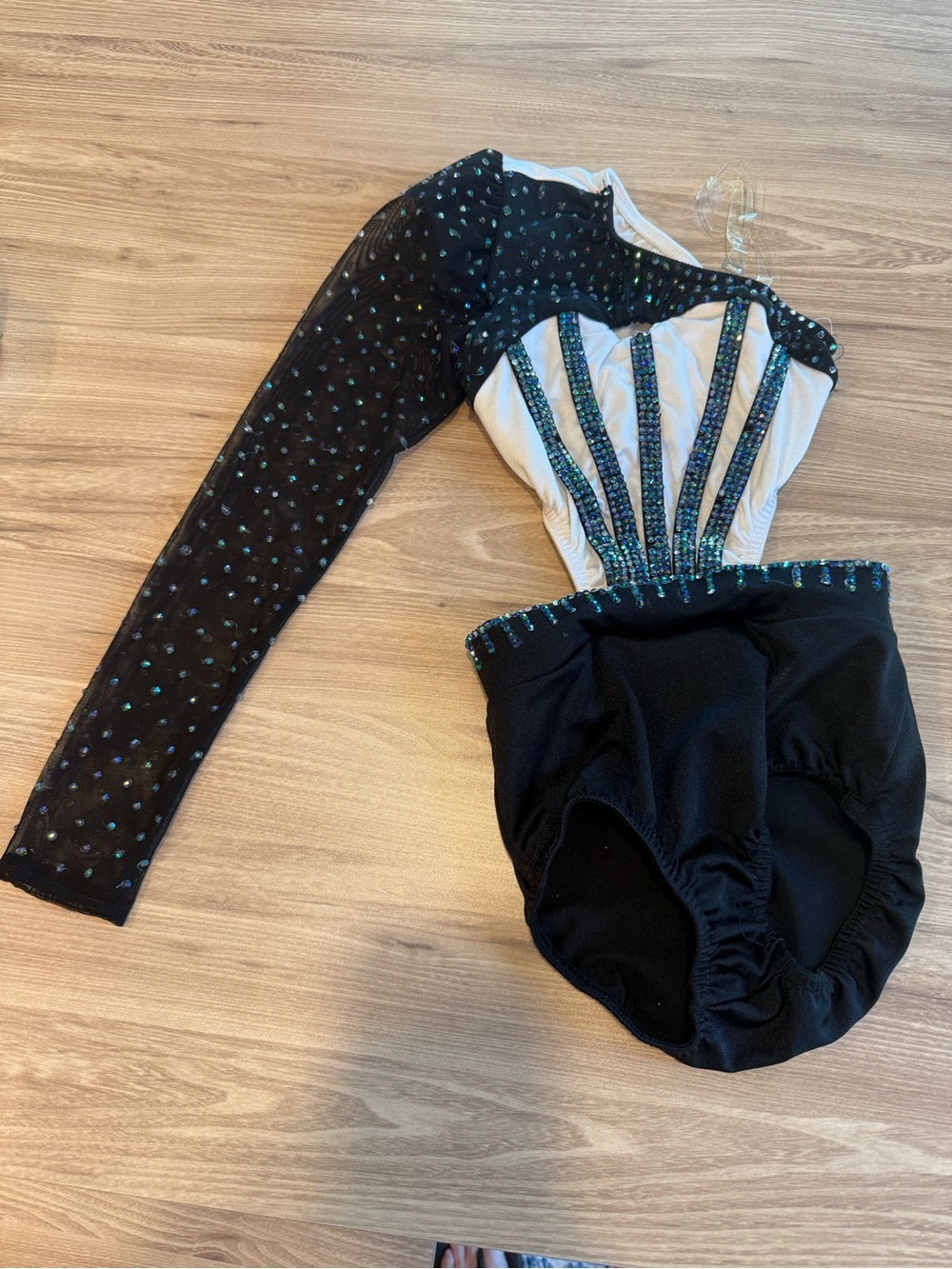 Black & white dance costume with pappus jelly rhinestone detail - SC child small